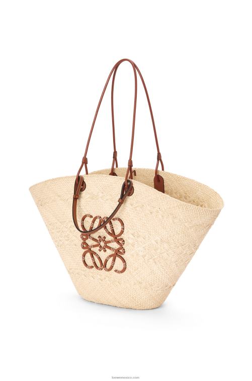 Bronceado natural Bolso cesta anagrama grande de palma de iraca y piel de becerro Loewe R8J8Z17 mujer