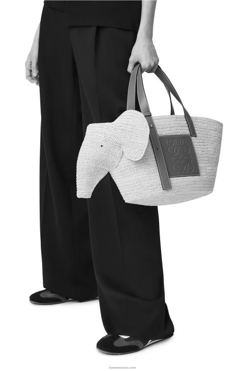Bronceado natural Bolso cesta elefante en rafia y piel bovina Loewe R8J8Z80 mujer