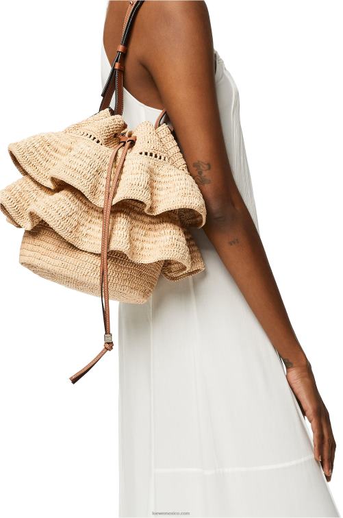Bronceado natural Bolso volantes globo de rafia y piel bovina Loewe R8J8Z39 mujer