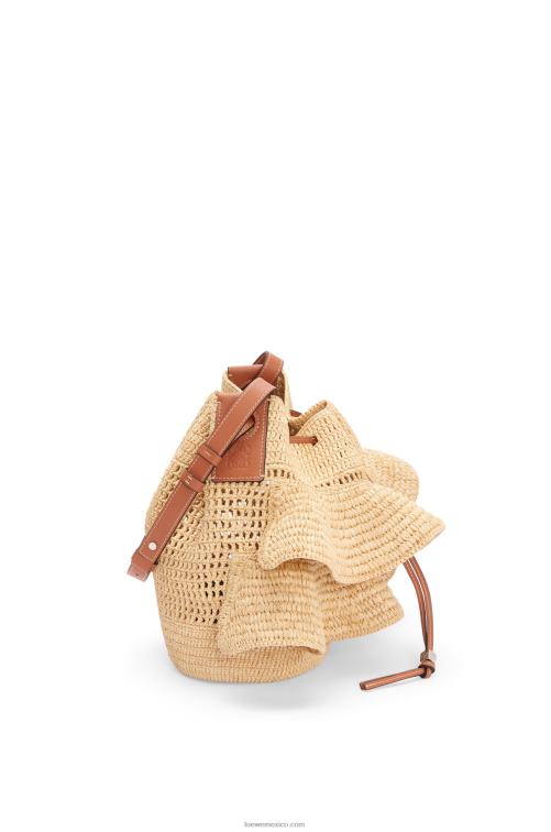 Bronceado natural Bolso volantes globo de rafia y piel bovina Loewe R8J8Z39 mujer