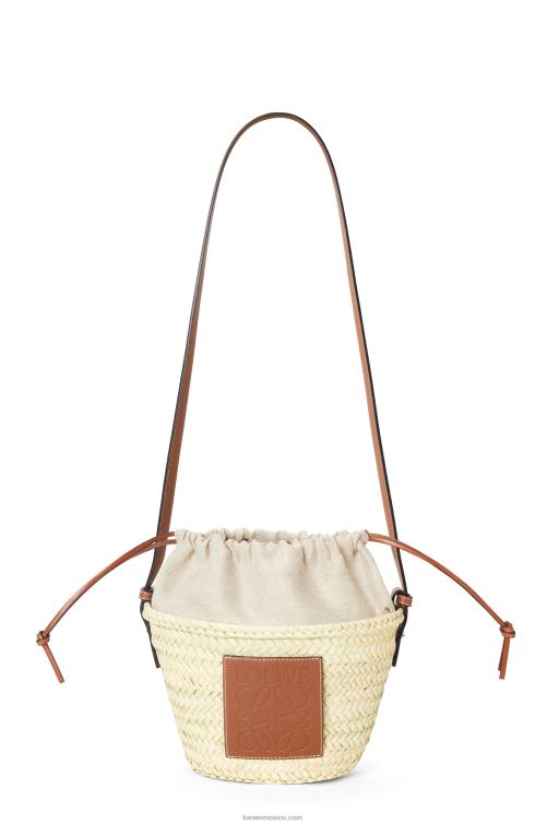 Bronceado natural bolso bombonera con cordón de hoja de palma y piel de becerro Loewe R8J8Z22 mujer
