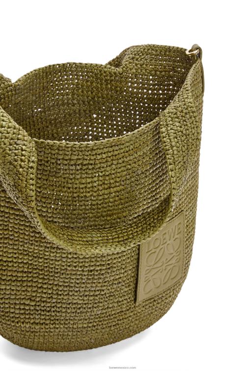 aceituna bolso mini con abertura en rafia y piel de becerro Loewe R8J8Z9 mujer