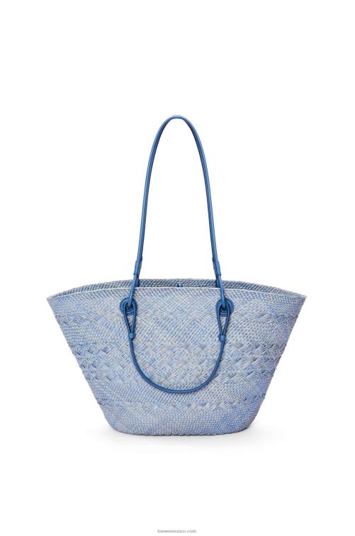azul mezclilla Bolso basket anagram en palma de iraca y piel de becerro Loewe R8J8Z1 mujer