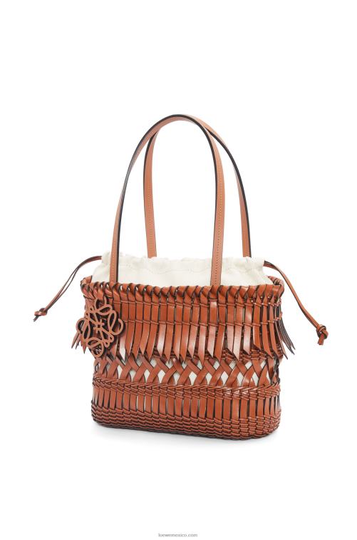 broncearse bolso basket cuadrado con flecos de piel de becerro Loewe R8J8Z90 mujer