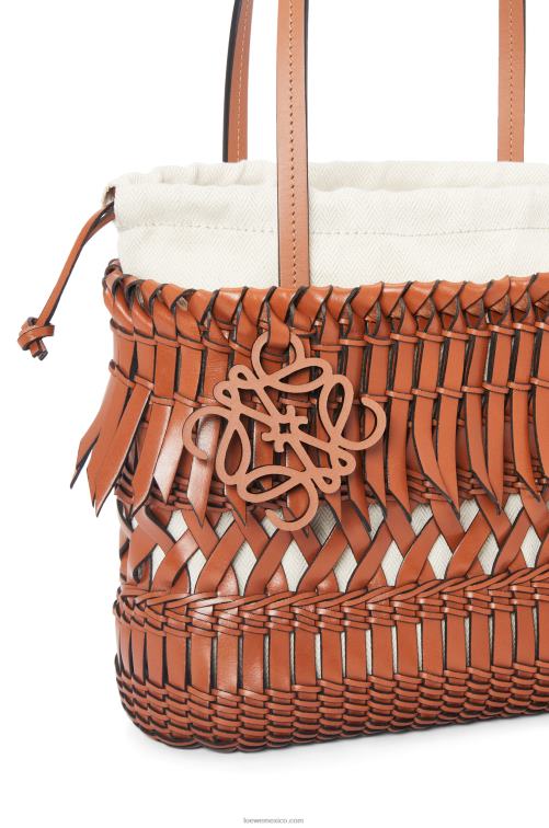 broncearse bolso basket cuadrado con flecos de piel de becerro Loewe R8J8Z90 mujer