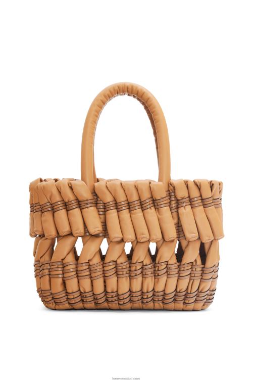 cálido desierto Cesta tubular pequeña de napa de cordero Loewe R8J8Z93 mujer