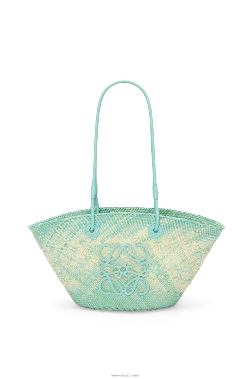 menta fresca Bolso basket pequeño anagram de palma de iraca y piel de becerro Loewe R8J8Z110 mujer