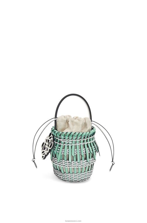 menta fresca/blanco suave bolso bombonera pequeño con flecos de piel de becerro Loewe R8J8Z87 mujer