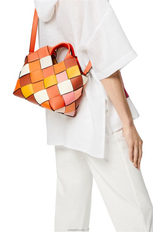 naranja bolso basket pequeño sobrante tejido de piel de becerro Loewe R8J8Z102 mujer
