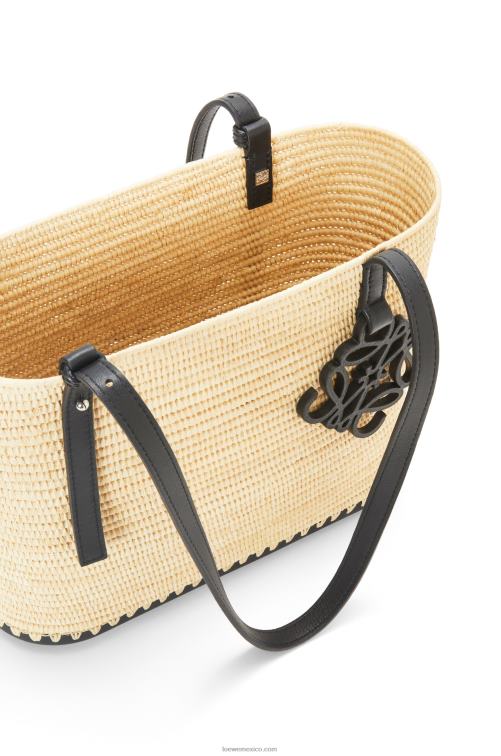 natural/negro Bolso cesta pequeño cuadrado de rafia y caucho Loewe R8J8Z45 mujer
