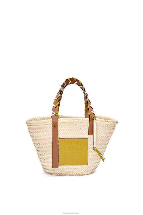 ocre/tostado bolso basket en hoja de palma con asa trenzada en piel de becerro Loewe R8J8Z6 mujer