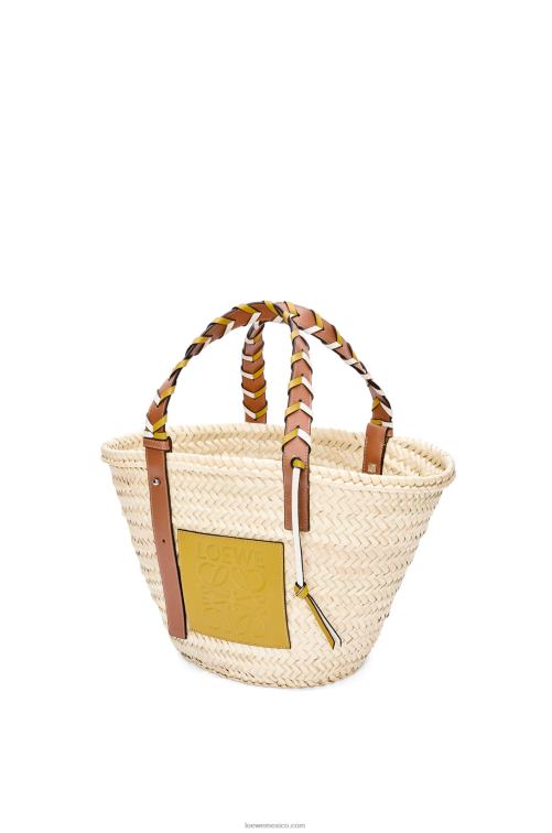 ocre/tostado bolso basket en hoja de palma con asa trenzada en piel de becerro Loewe R8J8Z6 mujer