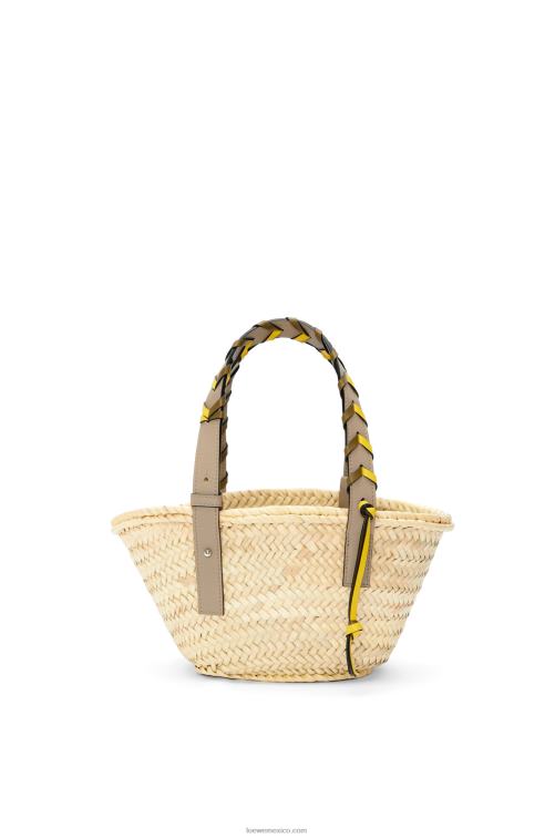 oliva/arena Bolso cesta pequeño en hoja de palma con asa trenzada en piel de becerro Loewe R8J8Z5 mujer