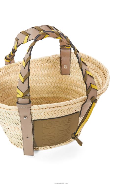 oliva/arena Bolso cesta pequeño en hoja de palma con asa trenzada en piel de becerro Loewe R8J8Z5 mujer