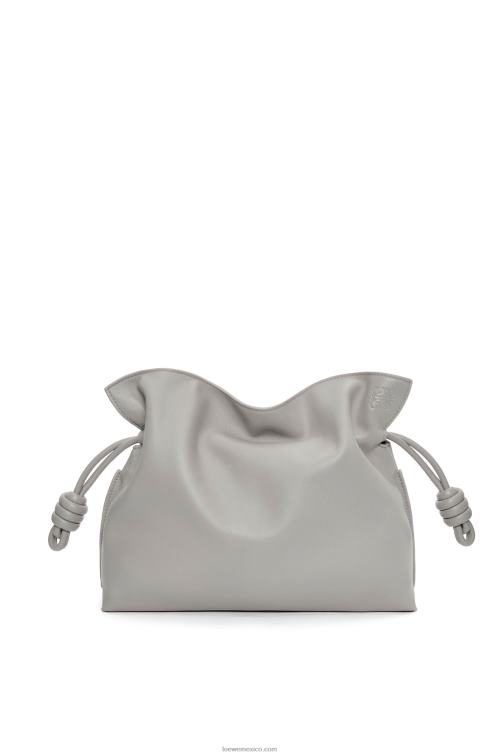 Perla gris bolso de mano flamenco de piel de becerro napa Loewe R8J8Z358 mujer