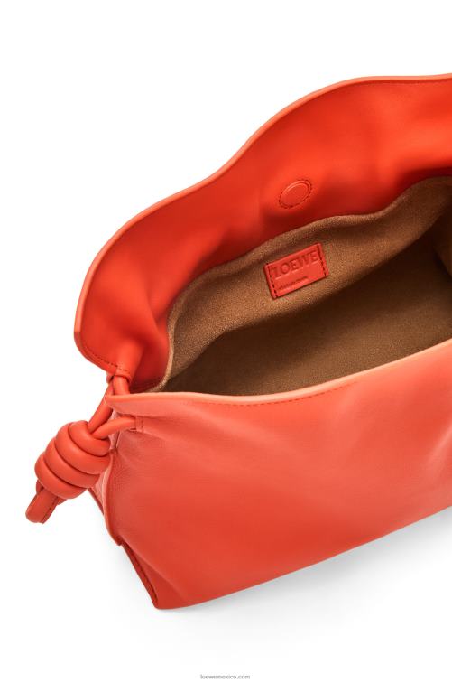 amanecer naranja bolso de mano flamenco de piel de becerro napa Loewe R8J8Z356 mujer