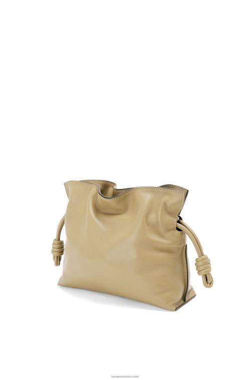 arcilla verde bolso de mano mini flamenco de piel de becerro napa Loewe R8J8Z217 mujer