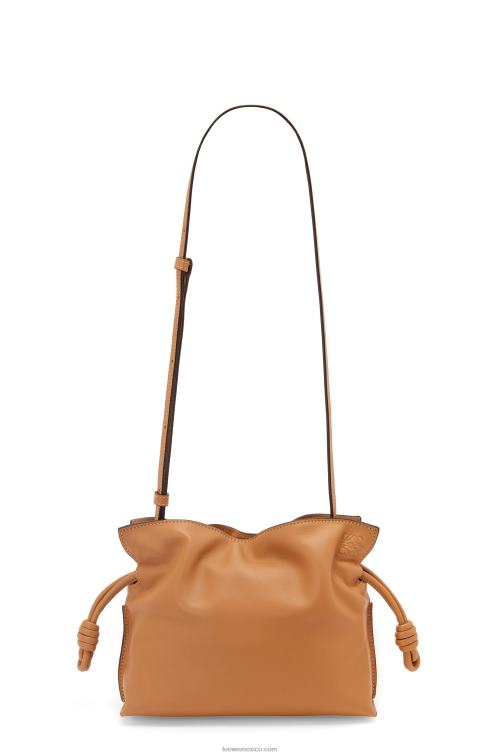 cálido desierto bolso de mano mini flamenco de piel de becerro napa Loewe R8J8Z216 mujer