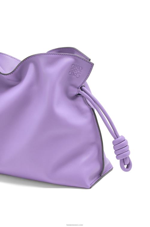 malva claro bolso de mano flamenco de piel de becerro napa Loewe R8J8Z388 mujer