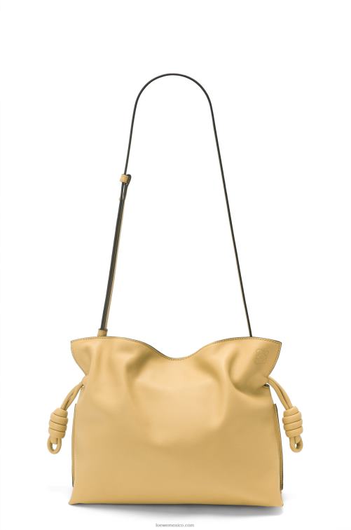 mantequilla oscura bolso de mano flamenco de piel de becerro napa Loewe R8J8Z363 mujer