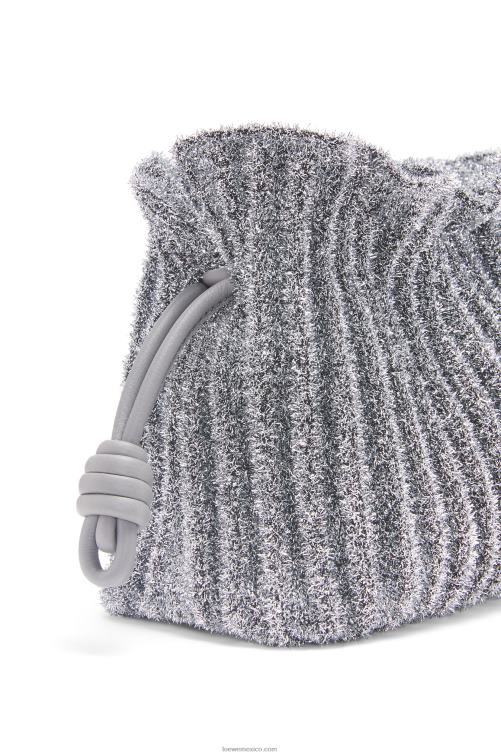 plata mini clutch flamenca en tejido lurex Loewe R8J8Z561 mujer