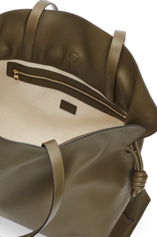 verde caqui oscuro Bolso flamenco xl en piel napa de ternera Loewe R8J8Z360 mujer