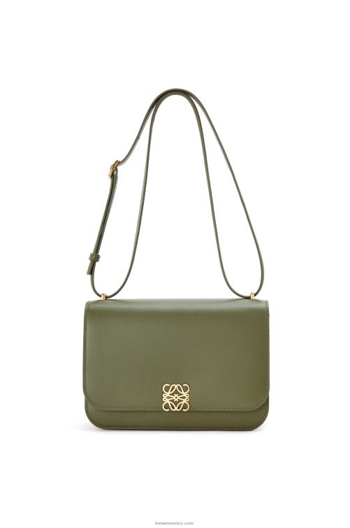 aguacate verde bolso goya en piel de becerro de seda Loewe R8J8Z301 mujer