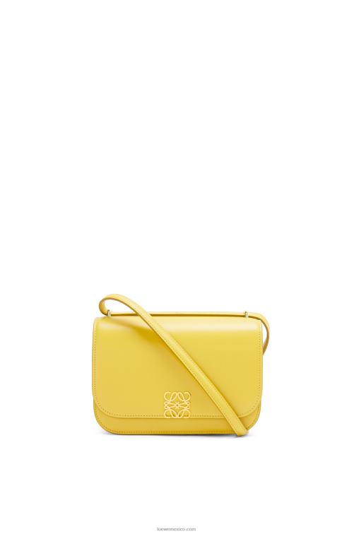 amarillo bolso goya pequeño en piel de becerro de seda Loewe R8J8Z304 mujer