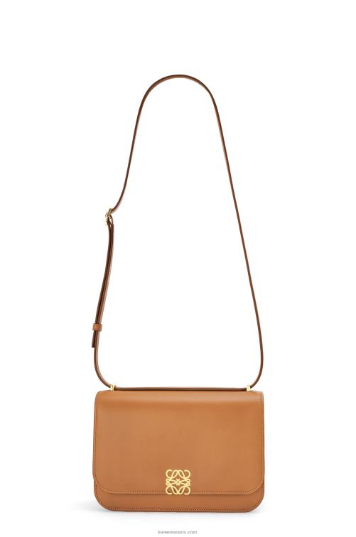 cálido desierto bolso goya en piel de becerro de seda Loewe R8J8Z300 mujer