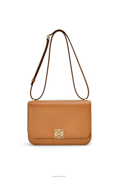cálido desierto bolso goya en piel de becerro de seda Loewe R8J8Z300 mujer