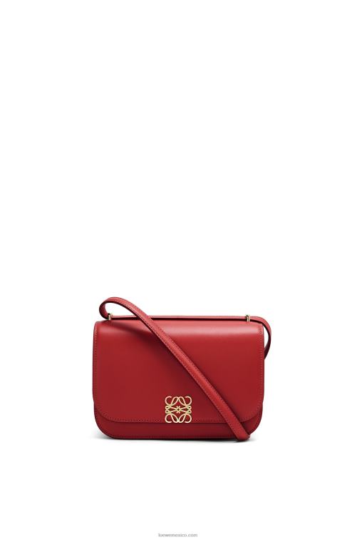 color rojo oscuro bolso goya pequeño en piel de becerro de seda Loewe R8J8Z308 mujer