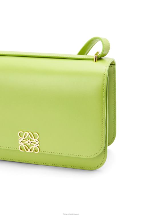 judías verdes bolso goya en piel de becerro de seda Loewe R8J8Z509 mujer