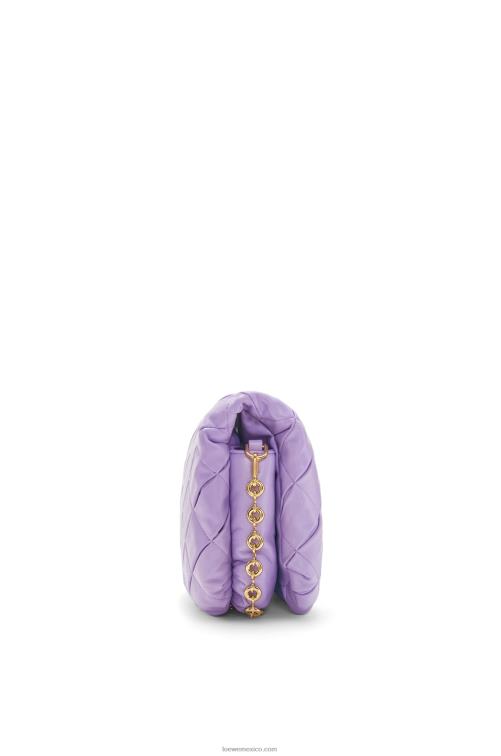 malva claro Puffer goya de piel de cordero napa brillante plisada Loewe R8J8Z379 mujer