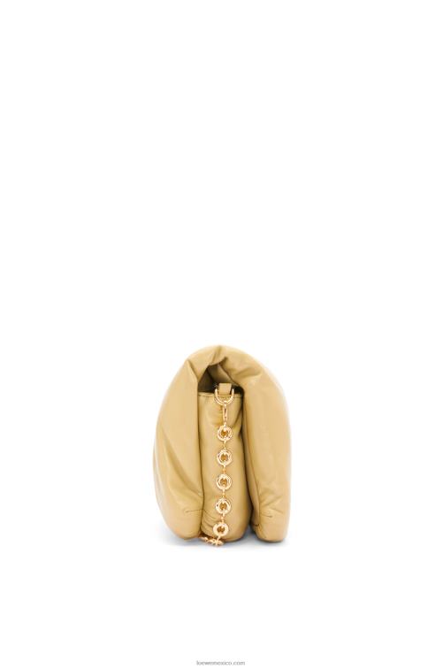manteca bolso puffer goya de napa de cordero brillante Loewe R8J8Z380 mujer