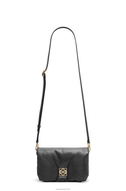 negro bolso goya mini puffer de piel de cordero napa brillante Loewe R8J8Z413 mujer