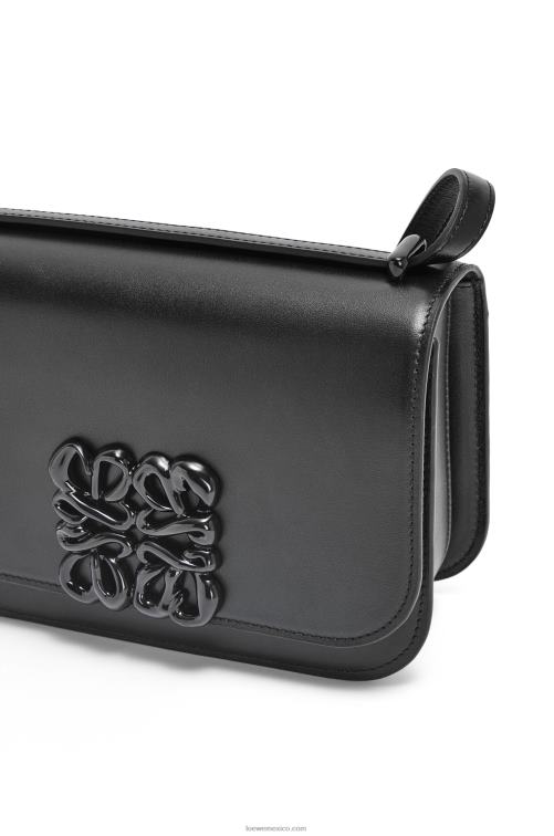 negro bolso goya pequeño en piel de becerro de seda Loewe R8J8Z456 mujer