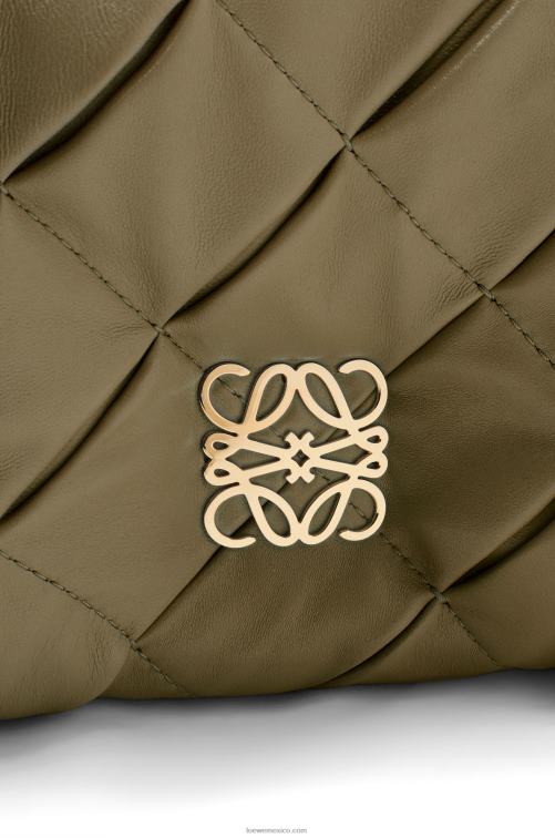 verde caqui oscuro Puffer goya de piel de cordero napa brillante plisada Loewe R8J8Z382 mujer