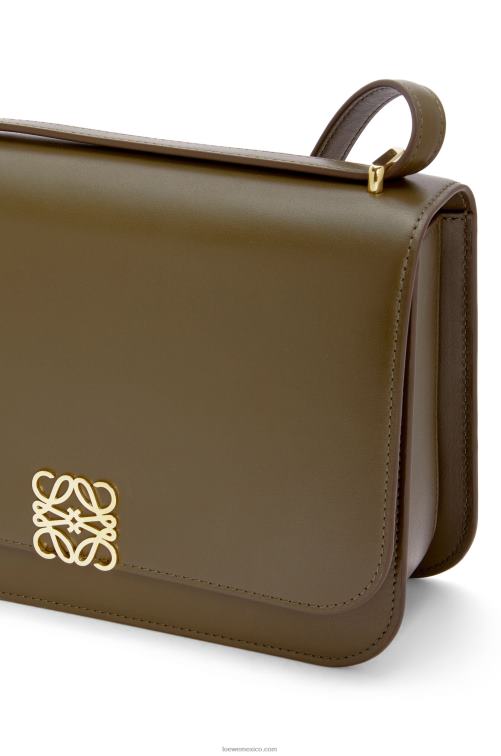 verde caqui oscuro bolso goya en piel de becerro de seda Loewe R8J8Z374 mujer