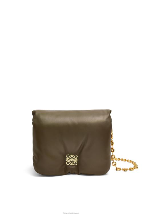 verde caqui oscuro bolso puffer goya de napa de cordero brillante Loewe R8J8Z465 mujer