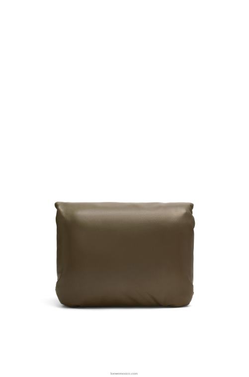 verde caqui oscuro bolso puffer goya de napa de cordero brillante Loewe R8J8Z465 mujer