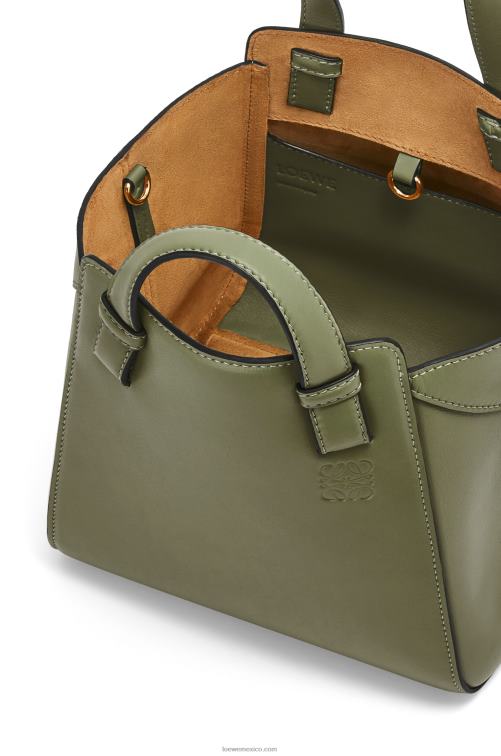 aguacate verde bolso hammock nugget de napa de becerro Loewe R8J8Z519 mujer