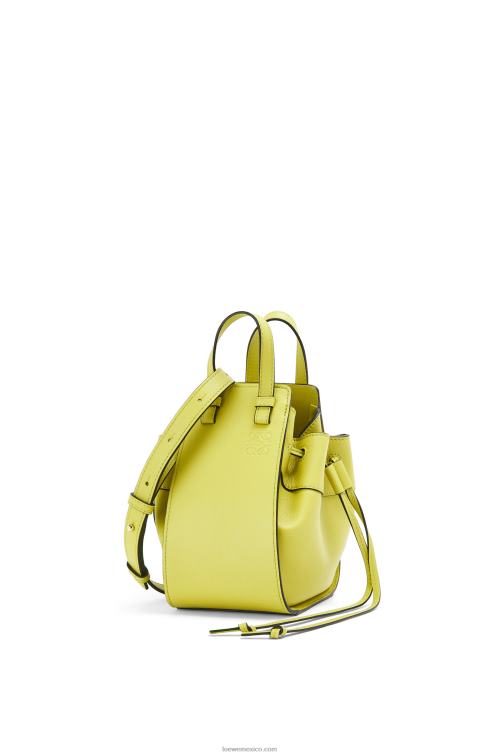 amarillo lima mini hamaca con cordón en piel de becerro clásica Loewe R8J8Z297 mujer