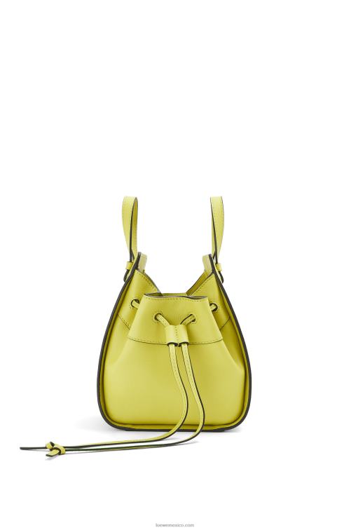 amarillo lima mini hamaca con cordón en piel de becerro clásica Loewe R8J8Z297 mujer