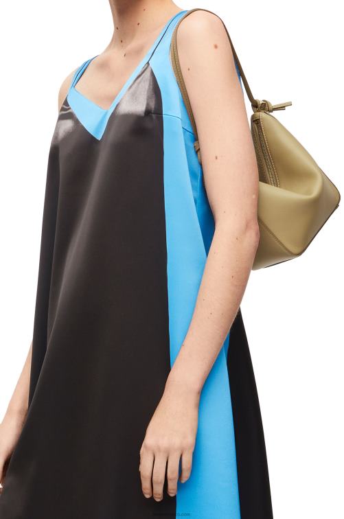 arcilla verde bolso hobo mini hammock de piel de becerro clásica Loewe R8J8Z325 mujer