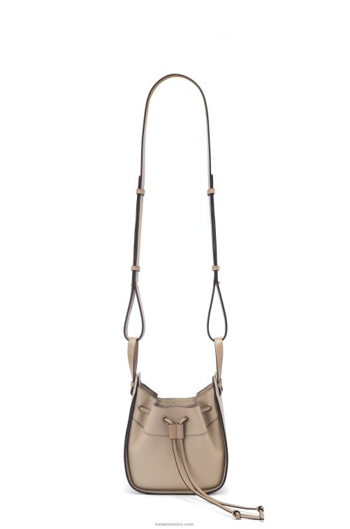 arena mini hamaca con cordón de suave piel de becerro granulada Loewe R8J8Z289 mujer