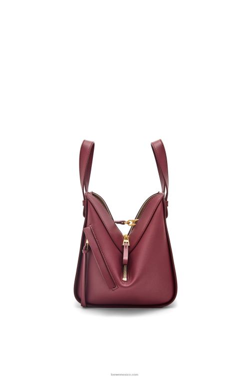 baya silvestre bolso compacto hamaca en piel de becerro clásica Loewe R8J8Z340 mujer