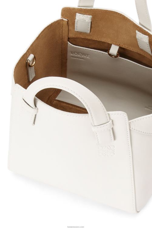blanco suave bolso hammock nugget de napa de becerro Loewe R8J8Z499 mujer