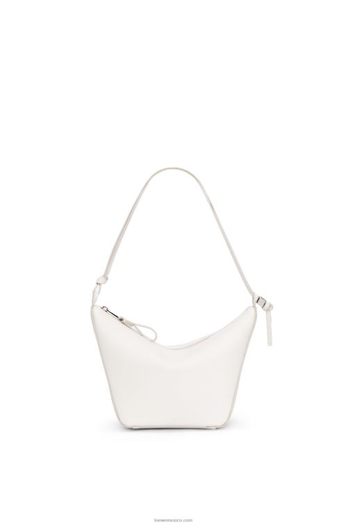 blanco suave bolso hobo mini hammock de piel de becerro clásica Loewe R8J8Z324 mujer
