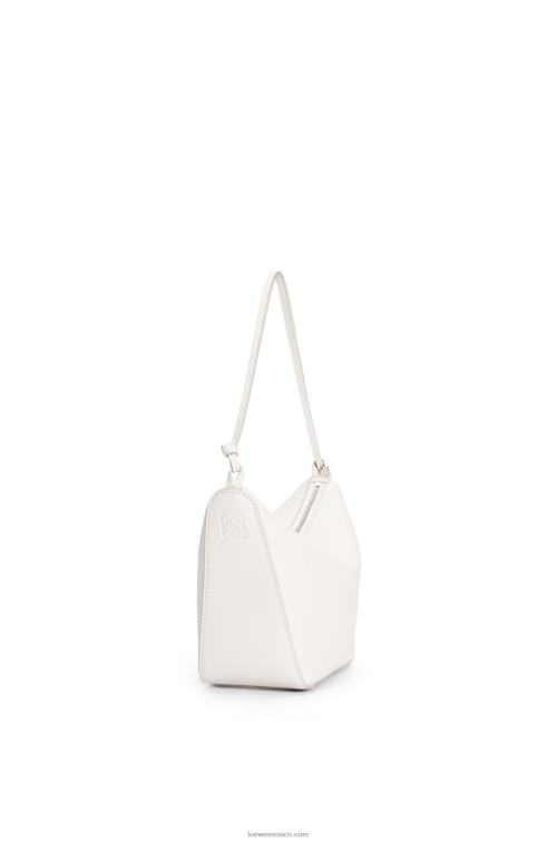 blanco suave bolso hobo mini hammock de piel de becerro clásica Loewe R8J8Z324 mujer