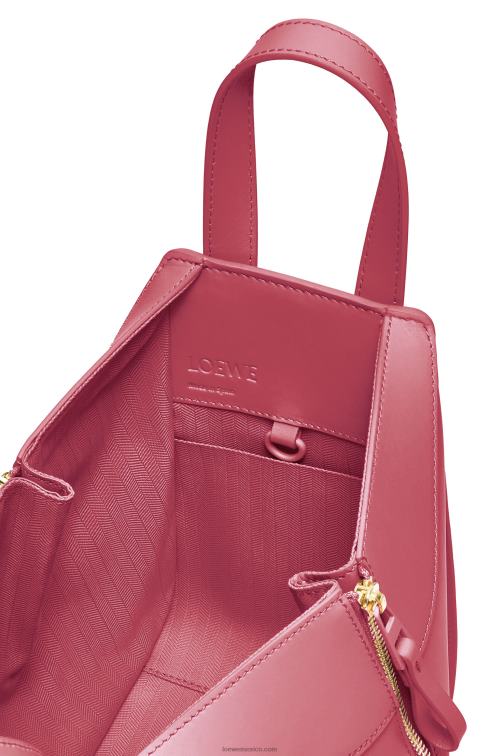 ciruela Bolso compacto hamaca de piel de becerro satinada Loewe R8J8Z488 mujer